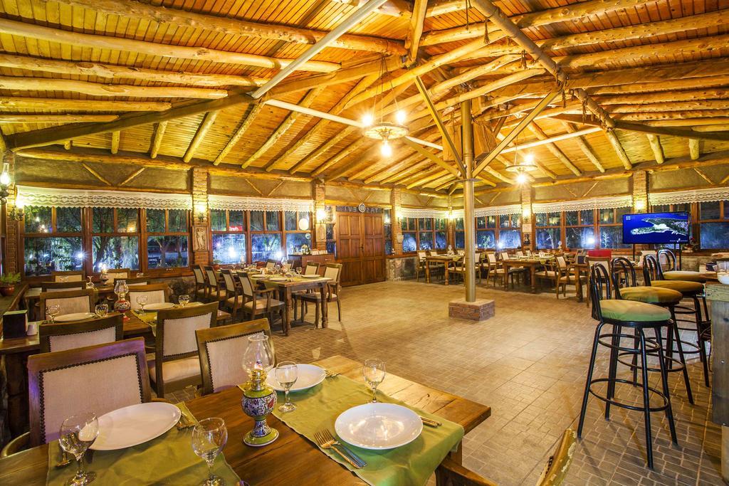 Otantik Tas Ev Bed & Breakfast Dalaman Exterior photo