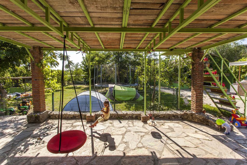 Otantik Tas Ev Bed & Breakfast Dalaman Exterior photo