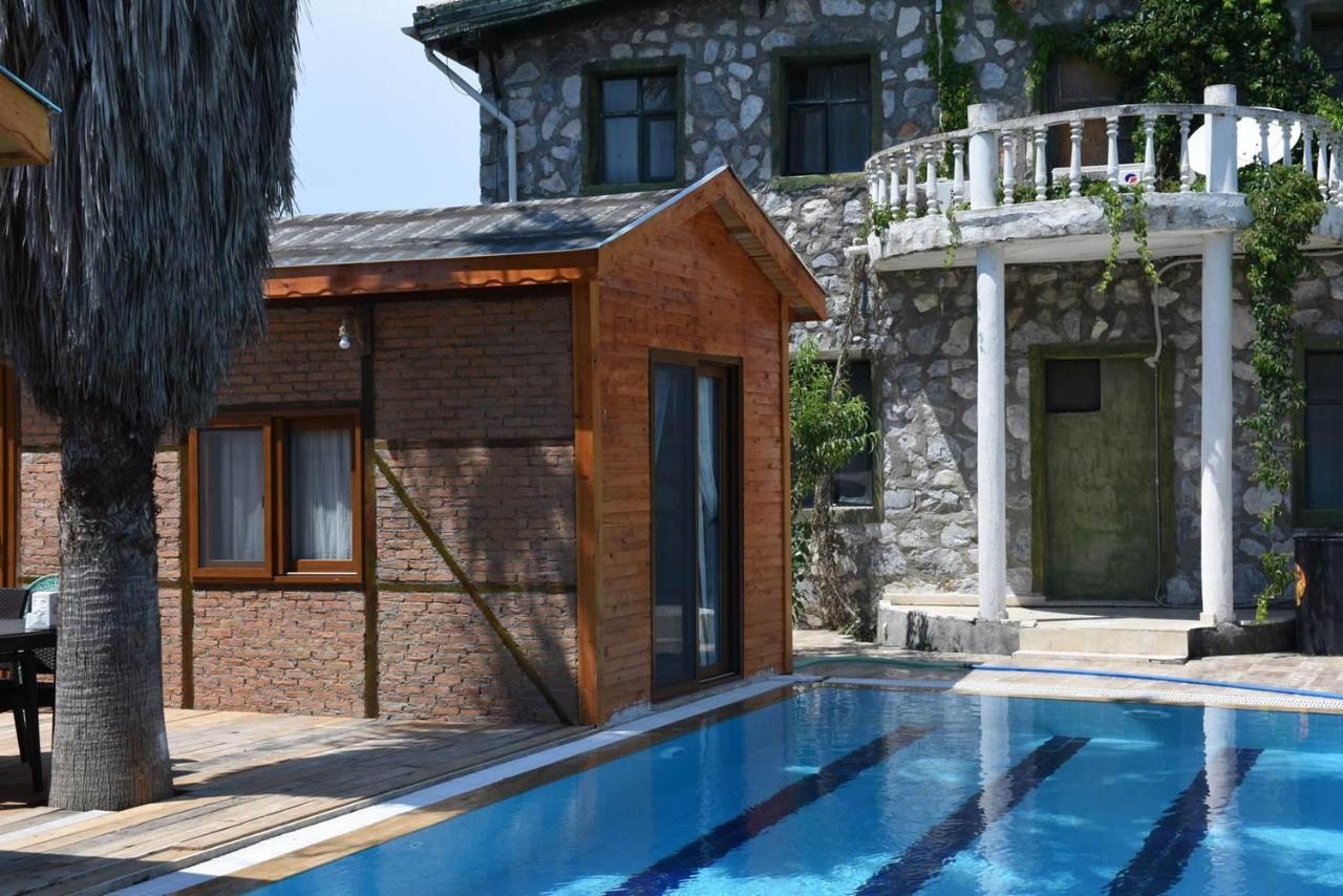 Otantik Tas Ev Bed & Breakfast Dalaman Exterior photo